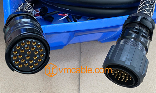 25 pins speaker cable