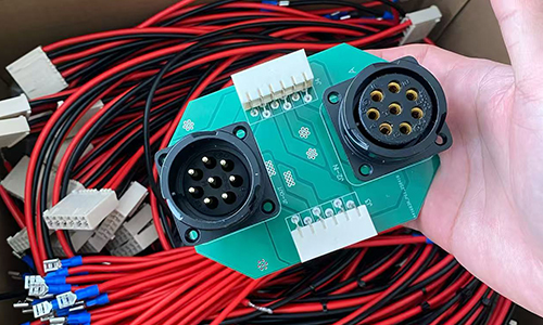 K2 speaker connecotr